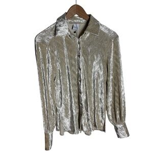 NWT Cozy Casual Josephine cream textured velvet button up blouse Leaf + Linen S